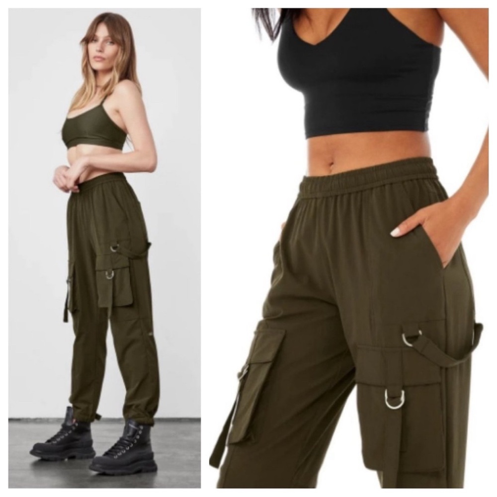 Alo Yoga Olive Green Cargo Pants for Women